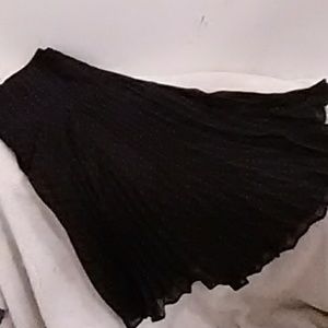 Pleated skirt